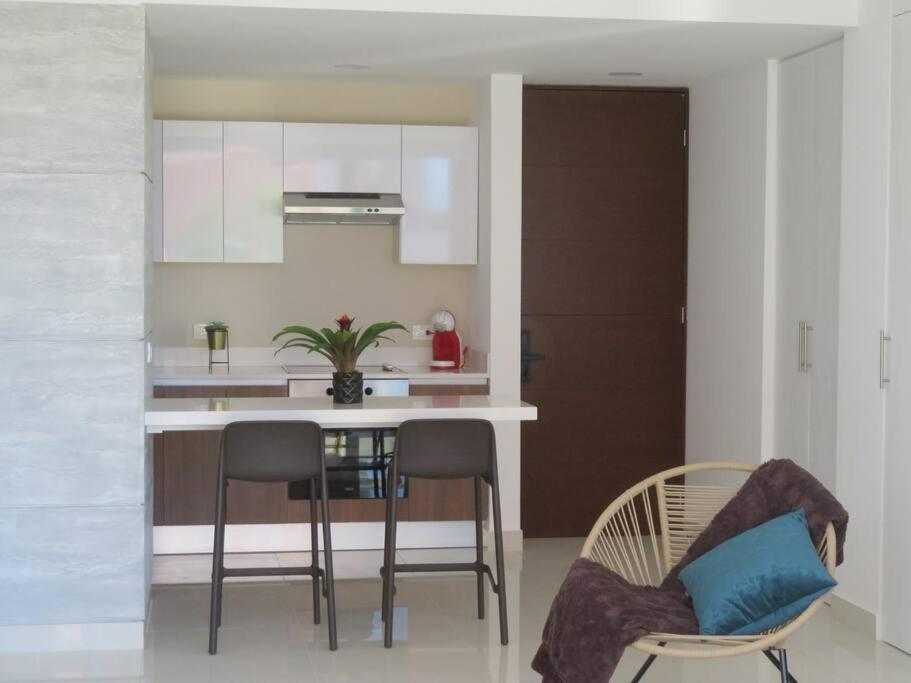 Elegant Apartment Well Located In The Hotel Zone Of Cancun Ngoại thất bức ảnh